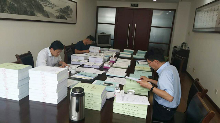 协助科技局2016年度孵化器年审工作